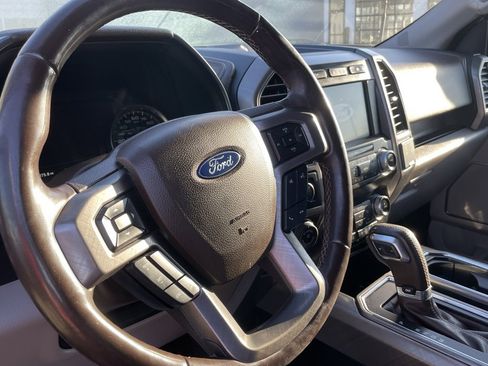 Used 2019 Ford F150 Limited w/ Trailer Tow Package image 6