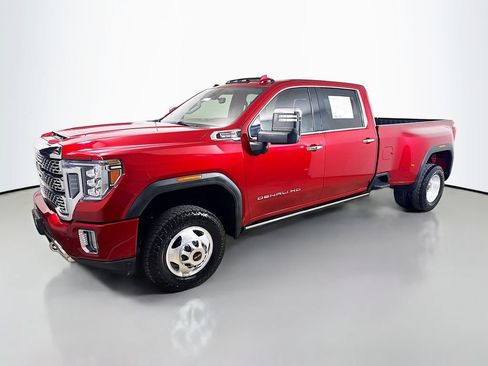 Used 2022 GMC Sierra 3500 Denali w/ Denali Ultimate Package AWD/4WD image 3
