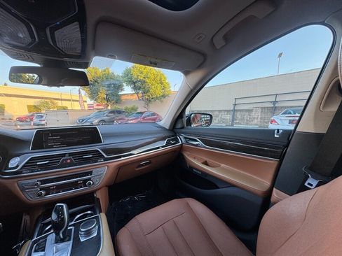 Used 2016 BMW 740i RWD image 35