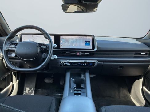 Used 2024 Hyundai Ioniq 6 SE RWD image 10