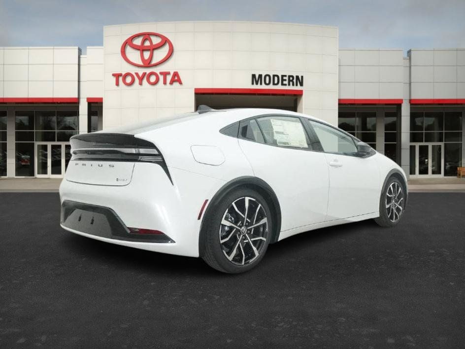 New 2026 Toyota Prius Plug-In Hybrid w/ Limited Premium Package FWD image 21