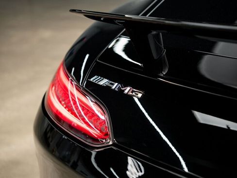 Used 2017 Mercedes-Benz AMG GT Coupe image 31