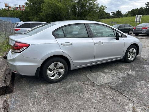 Used 2014 Honda Civic LX image 2