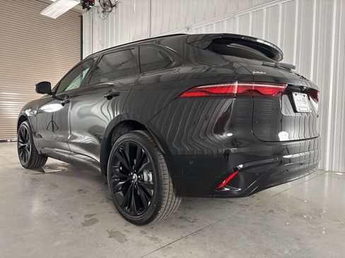 Used 2026 Jaguar F-PACE R-Dynamic S image 10