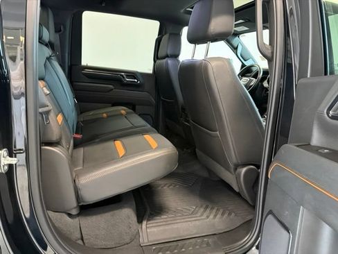 Used 2024 GMC Sierra 2500 AT4 w/ AT4 Premium Plus Package AWD/4WD image 44
