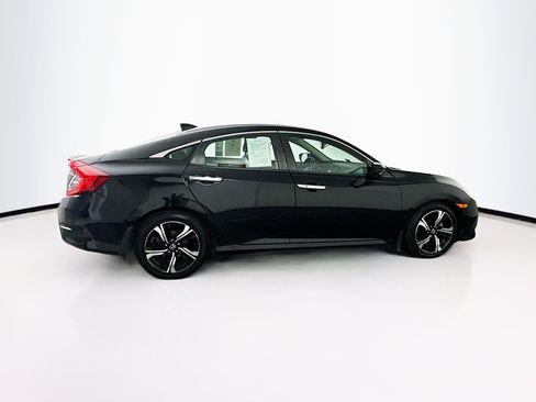 Used 2016 Honda Civic Touring image 10