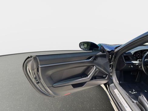 Used 2020 Porsche 911 Carrera S image 28