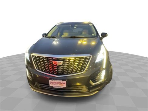 Used 2020 Cadillac XT5 Premium Luxury image 3