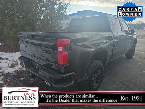 Used 2022 Chevrolet Silverado 1500 LT Trail Boss w/ Convenience Package II image 4