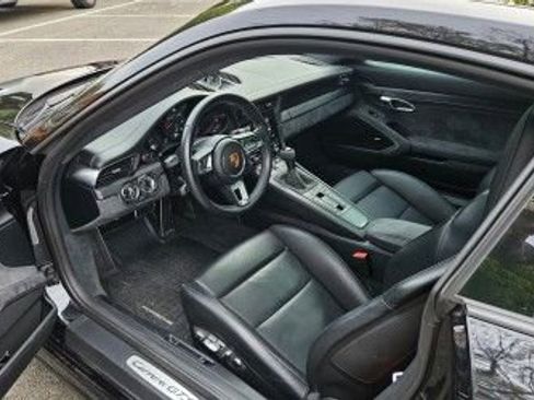 Used 2019 Porsche 911 Carrera GTS image 7