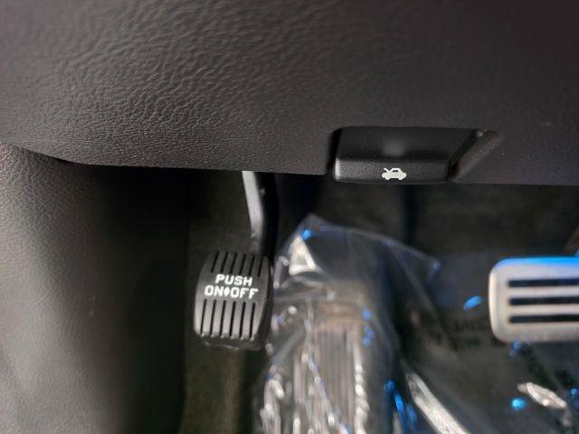 Used 2015 Ford Taurus SHO w/ Equipment Group 401A AWD/4WD image 23