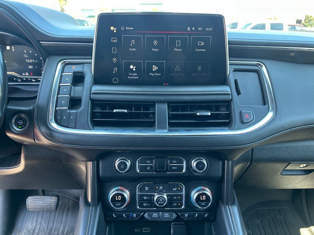 Used 2022 GMC Yukon AT4 w/ AT4 Premium Plus Package AWD/4WD image 18