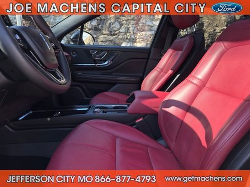 Used 2025 Lincoln Corsair Grand Touring w/ Equipment Group 302A image 20