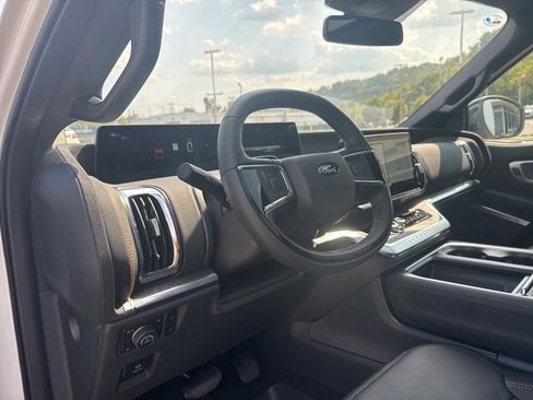 New 2025 Ford Expedition Tremor image 33