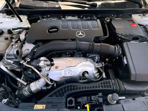 Used 2022 Mercedes-Benz A 220 image 32