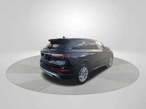 Used 2024 Lincoln Corsair FWD image 7