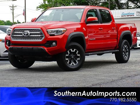 Used 2016 Toyota Tacoma TRD Off-Road w/ Premium & Technology Package AWD/4WD image 1