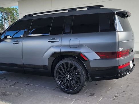 Used 2025 Hyundai Santa Fe Calligraphy image 8