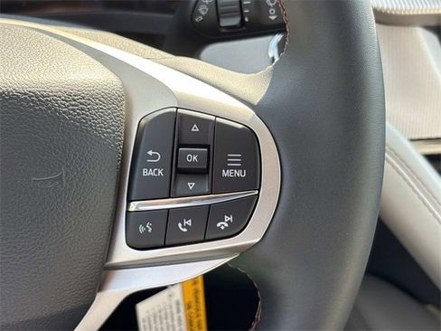 New 2025 Ford Explorer Active w/ Active Comfort Package image 26