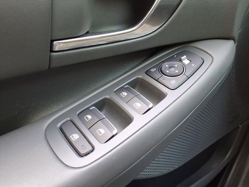 Used 2023 Hyundai Sonata SEL Plus image 10