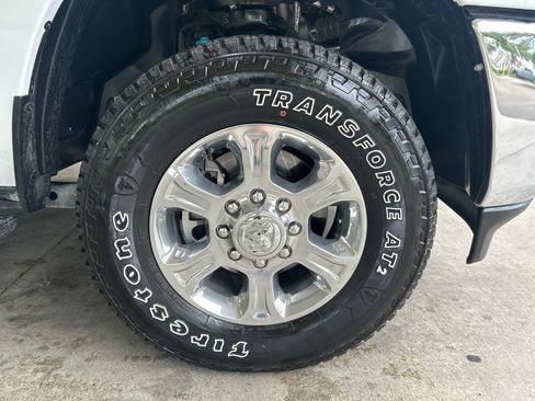 Used 2025 RAM 2500 Big Horn AWD/4WD image 24