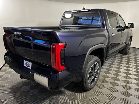 Certified 2022 Toyota Tundra Limited AWD/4WD image 6