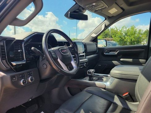 Used 2023 GMC Sierra 1500 SLT w/ SLT Premium Package AWD/4WD image 11