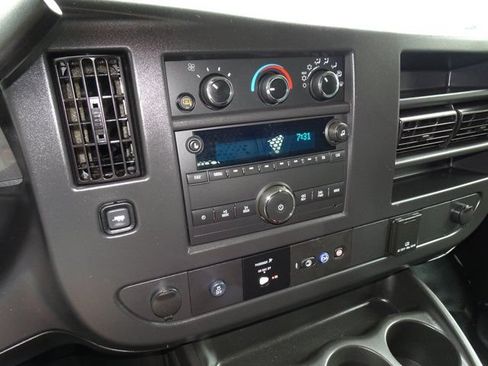 Used 2024 Chevrolet Express 2500 w/ Driver Convenience Package RWD image 17