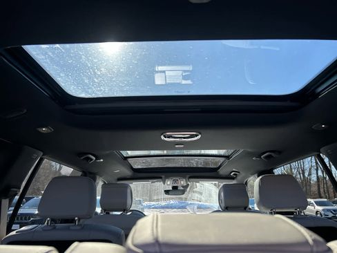 New 2026 Jeep Grand Wagoneer L Limited image 37