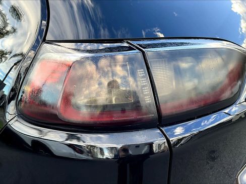 Used 2019 Jeep Cherokee Limited image 27