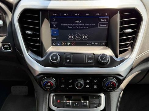 Certified 2023 GMC Acadia SLE w/ Driver Convenience Package AWD/4WD image 10