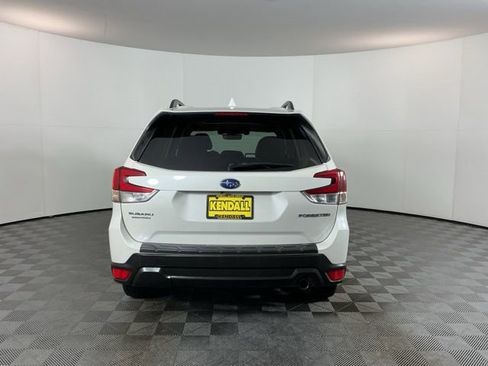 Used 2019 Subaru Forester Limited AWD/4WD image 6