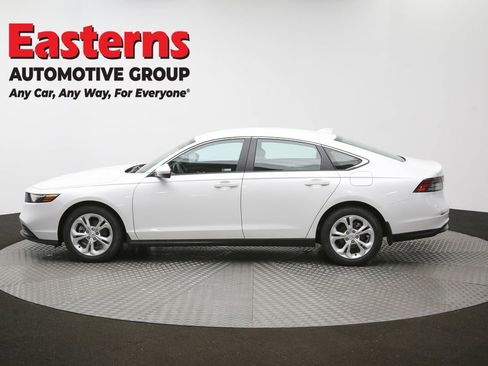 Used 2025 Honda Accord LX image 61