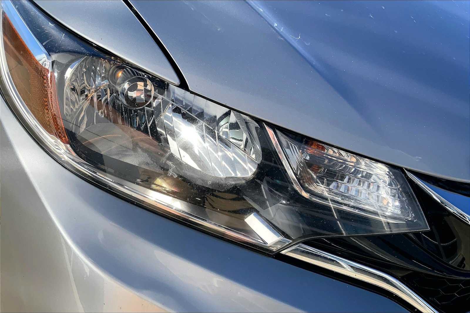 Used 2019 Honda Fit EX image 24