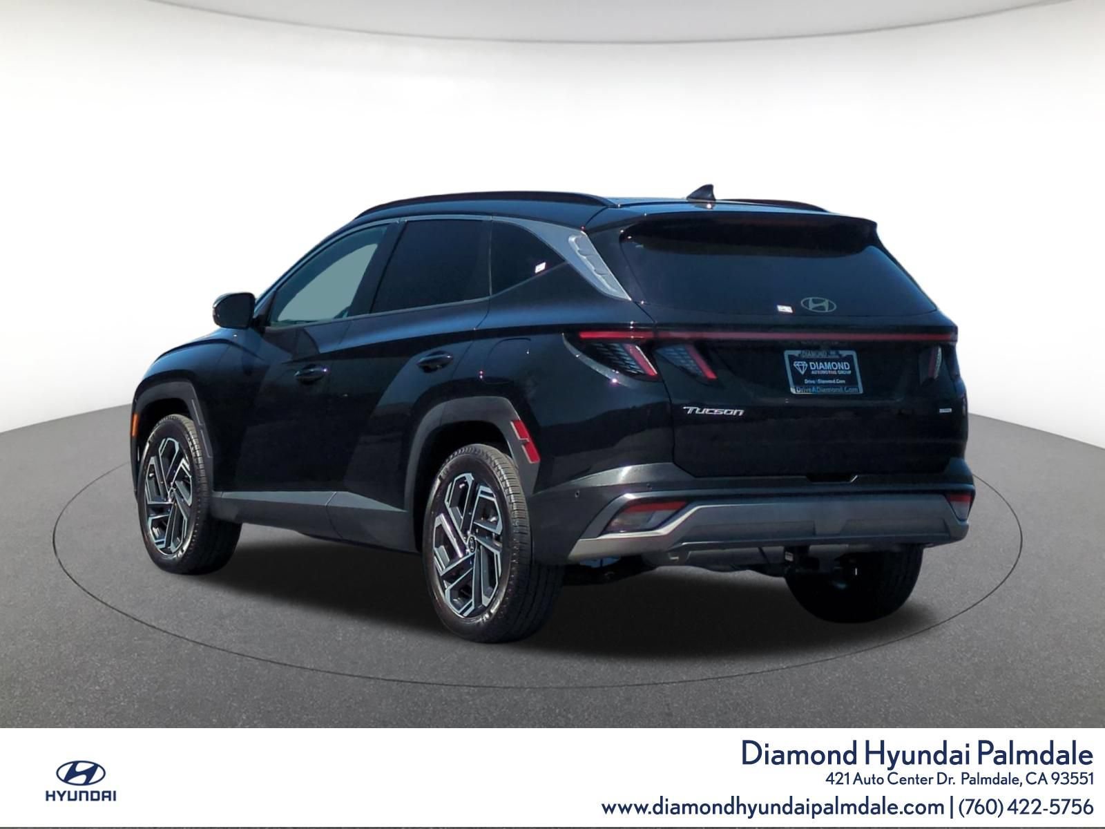 Certified 2025 Hyundai Tucson Limited AWD/4WD image 5