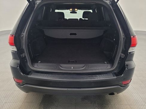 Used 2021 Jeep Grand Cherokee Laredo w/ Security & Convenience Group image 29