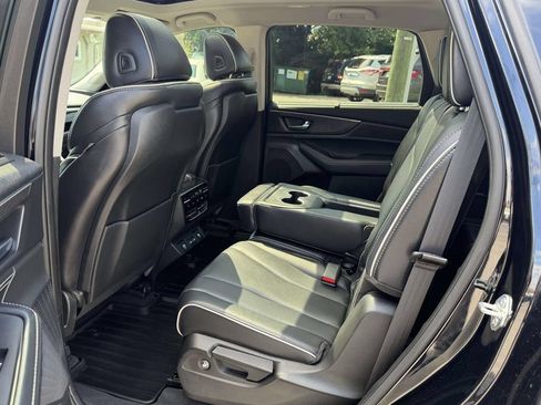 Used 2022 Acura MDX SH-AWD w/ Advance Package image 15