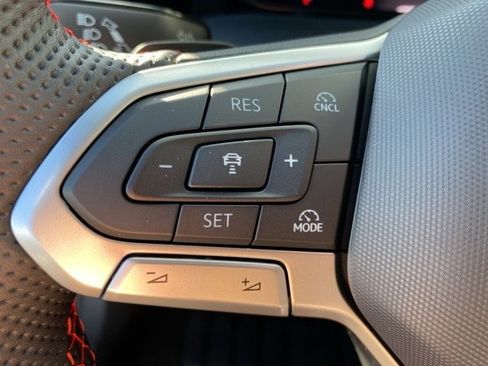 New 2025 Volkswagen GTI SE image 28