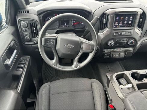 Used 2023 Chevrolet Silverado 1500 Custom Trail Boss w/ LPO, Dark Essentials Package AWD/4WD image 22