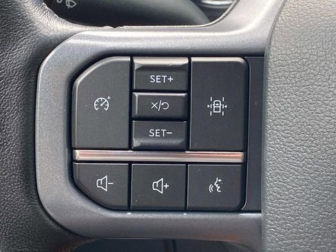 Used 2022 Ford F150 XLT w/ Equipment Group 302A High AWD/4WD image 18