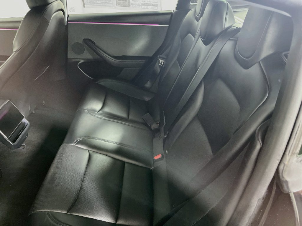 Used 2024 Tesla Model 3 Standard Range RWD image 22