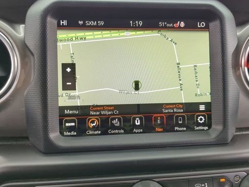 Used 2020 Jeep Wrangler Unlimited Sahara image 16