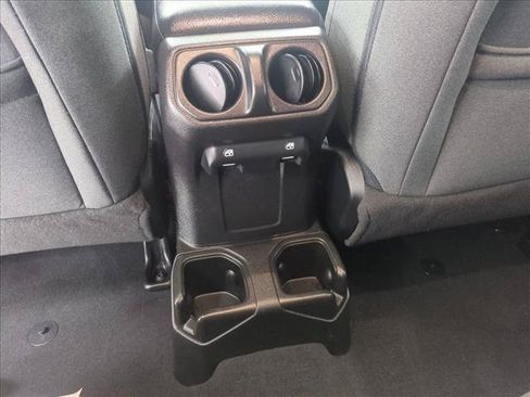 Used 2024 Jeep Wrangler Unlimited Sport AWD/4WD image 19