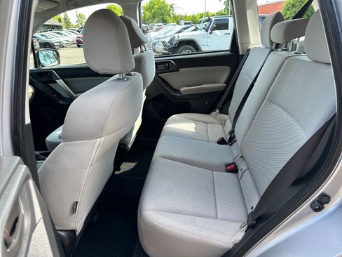 Used 2017 Subaru Forester 2.5i w/ Alloy Wheel Package AWD/4WD image 17
