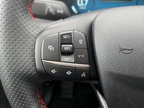 Certified 2023 Ford Escape ST-Line Elite AWD/4WD image 14