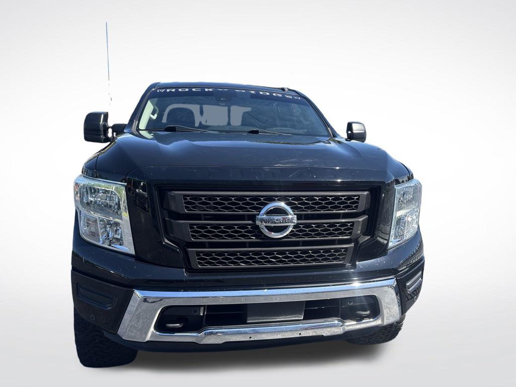 Used 2021 Nissan Titan SV w/ SV Convenience Package AWD/4WD image 12