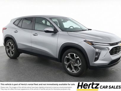 Used 2025 Chevrolet Trax LT w/ LT Convenience Package