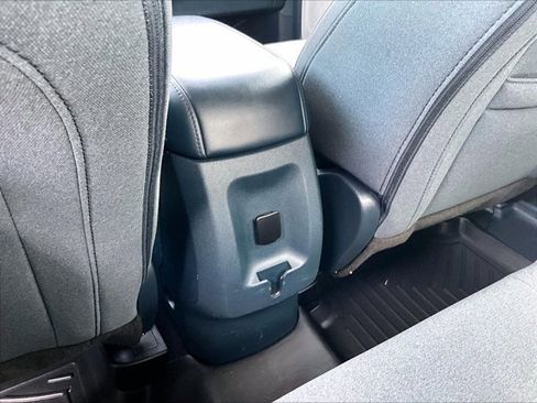 Used 2023 Ford Maverick XLT FWD image 22
