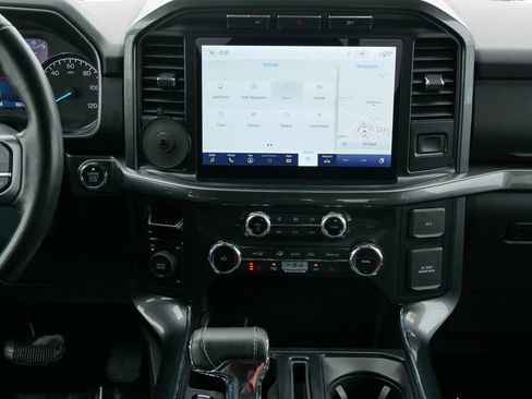 Certified 2022 Ford F150 XLT w/ Equipment Group 302A High image 17