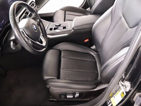 Used 2023 BMW 330i xDrive Sedan w/ Premium Package image 13